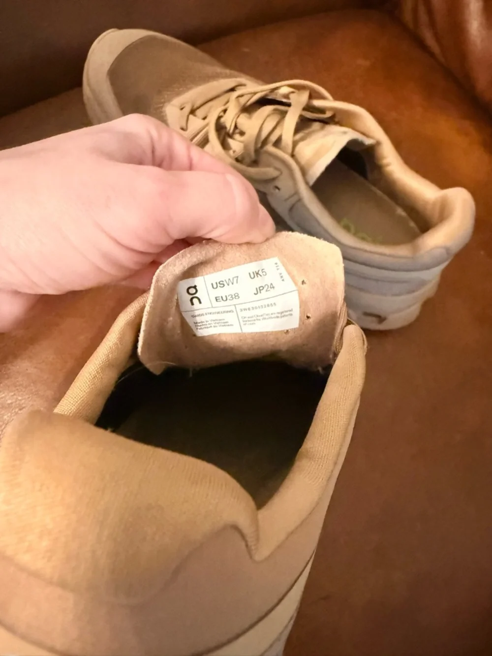 On Cloudvista Women's Running Shoes - Tan - Picture 3 of 7